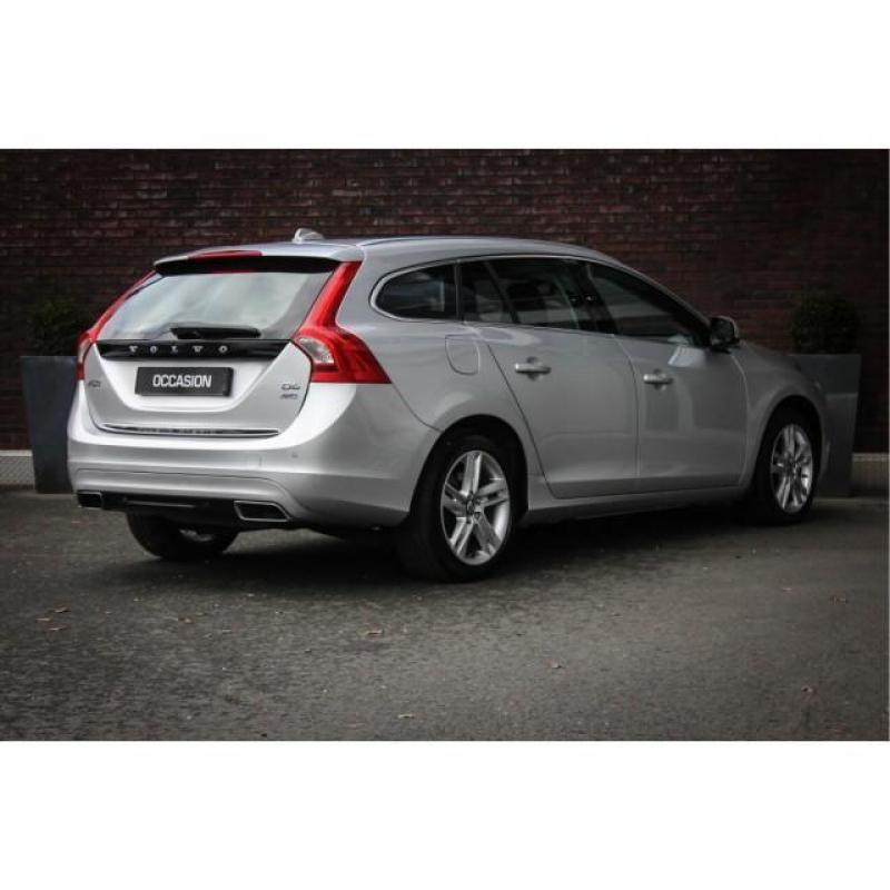 Volvo V60 2.4 D6 AWD Plug-in Hybrid | Lease € 580,– per mnd