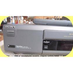 9503| Sony VCR VHS + AB - SLV-E717 bieden v.a. €20