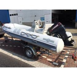 Gommonautica G43 rib met Evinrude 50 PK.