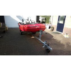 Seamaster 3.75 mtr rubber boot met 20 pk Honda 4 takt motor