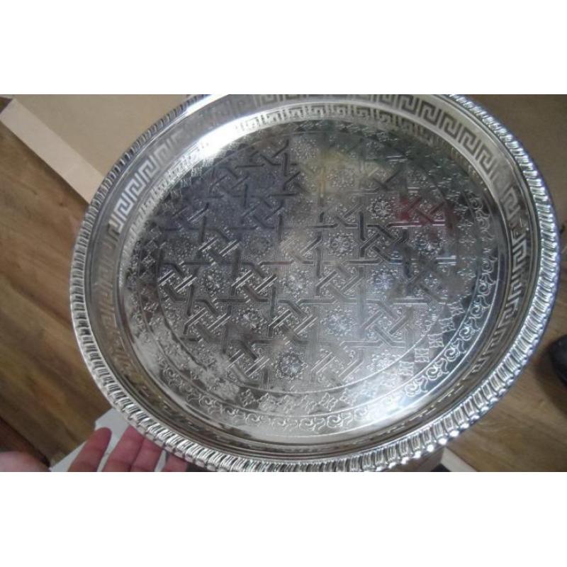 Silver plated serveerschaal van L.I. Kingsville