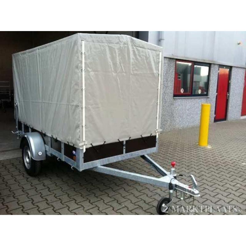 Nieuw Aanhangwagen met Huif