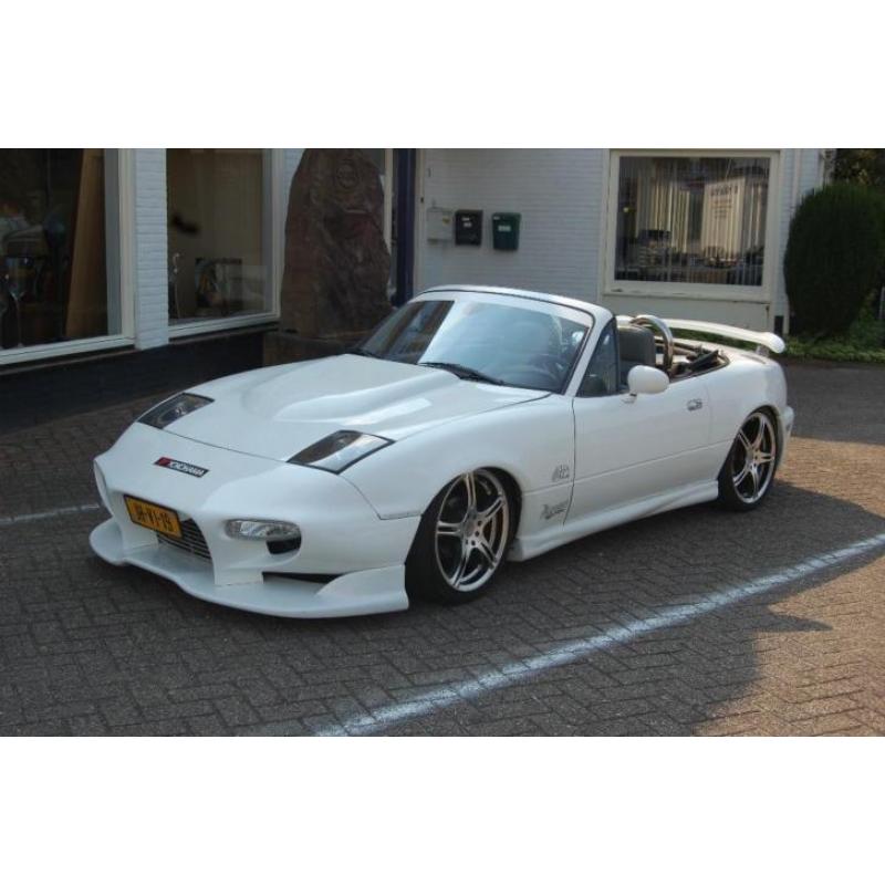 Mazda MX5 1.6 Miata U9 1990 Wit