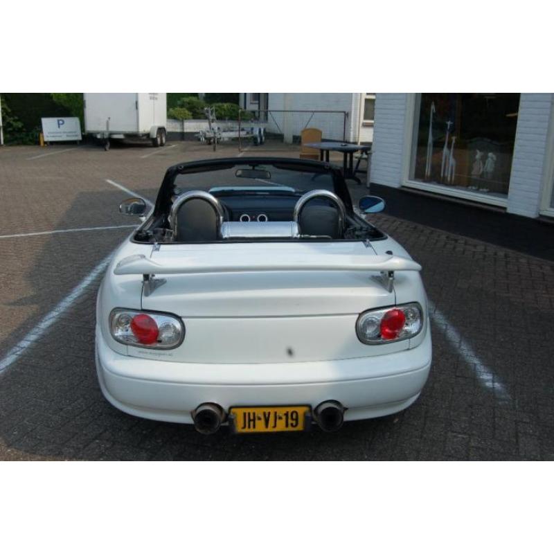 Mazda MX5 1.6 Miata U9 1990 Wit