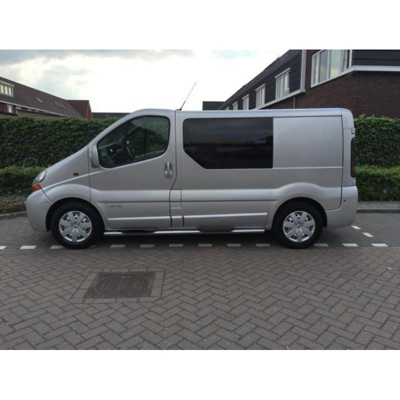 Renault Trafic 1200 2.5 DCI 135 L1h1 DC 2004