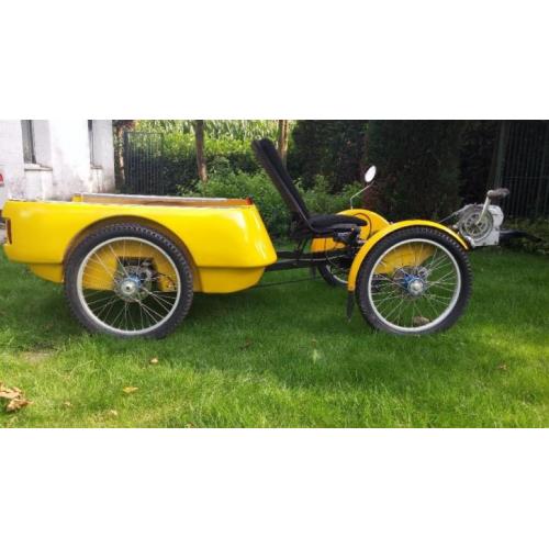 Transport ligfiets met trapondersteuning.