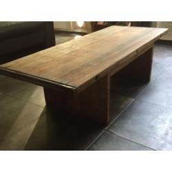 salontafel gemaakt van steenschot