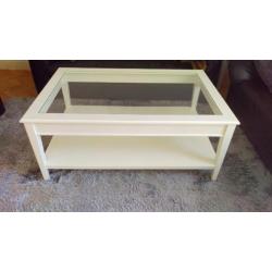 Salontafel Liatorp Ikea in perfecte staat