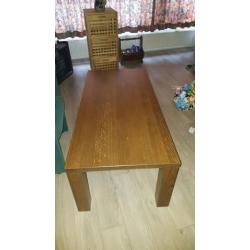 Eikenhouten salontafel
