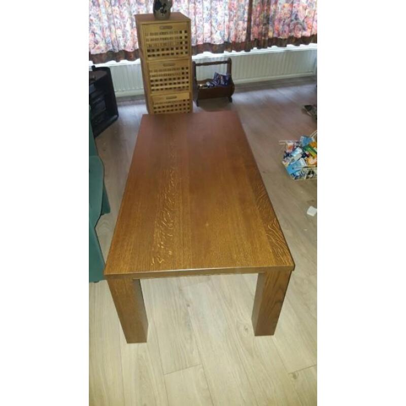 Eikenhouten salontafel