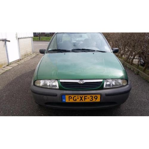 Goedkoop Mazda 121 (weg = weg)