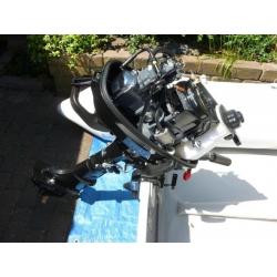 Rubberboot met 5 pk motor