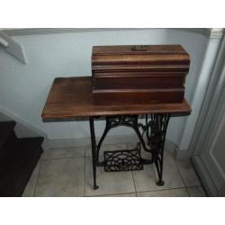 Naumann Trap naaimachine