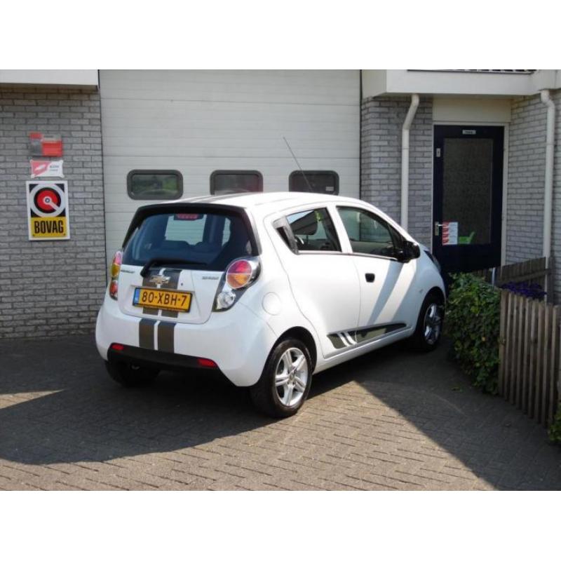 Chevrolet Spark 1.0 LE BIFUEL 5-Drs.
