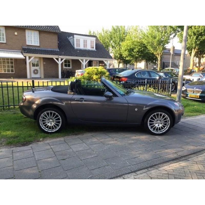 Mazda MX-5 Energie,Arco,Radio CD,Aux aansluiting,17 inch lmv