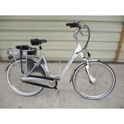 Fietshokje Outlet: Stella Noorderwind elektrische damesfiets