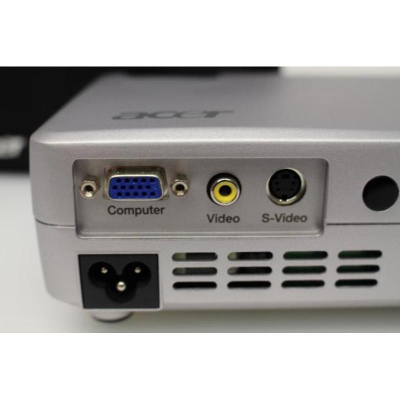 Acer PD321 Beamer