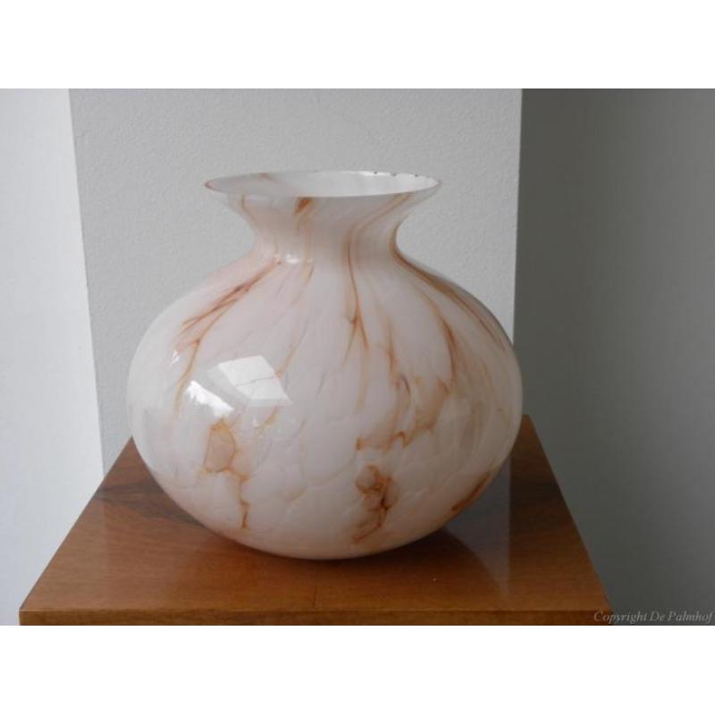 Grote Art deco vaas Scailmont, wit/peach