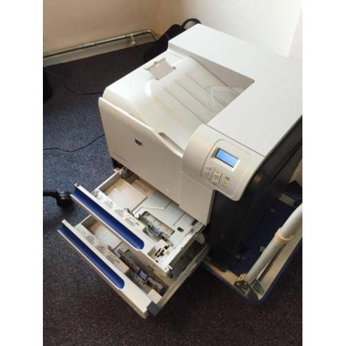 HP Color Laserjet CP3525x zonder Paperbelt