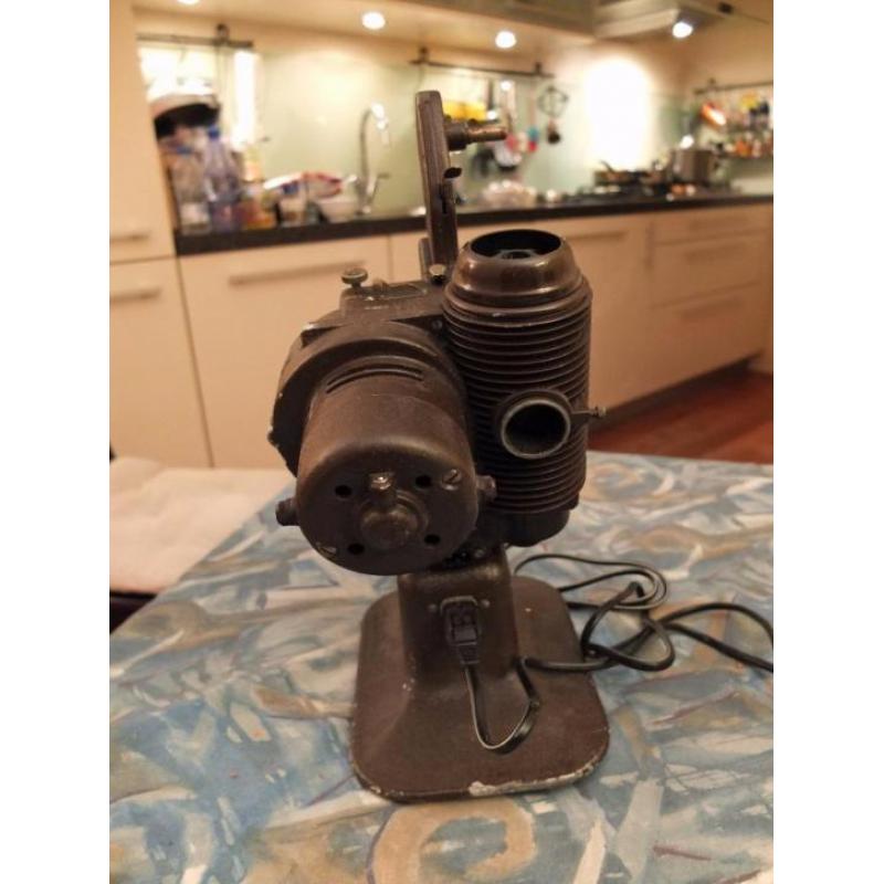 FILMO Projector, Bell & Howell, 1934,Model 8 122B, ART DECO