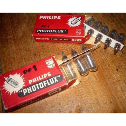 flitslampjes --- 95 stuks philips pf 1