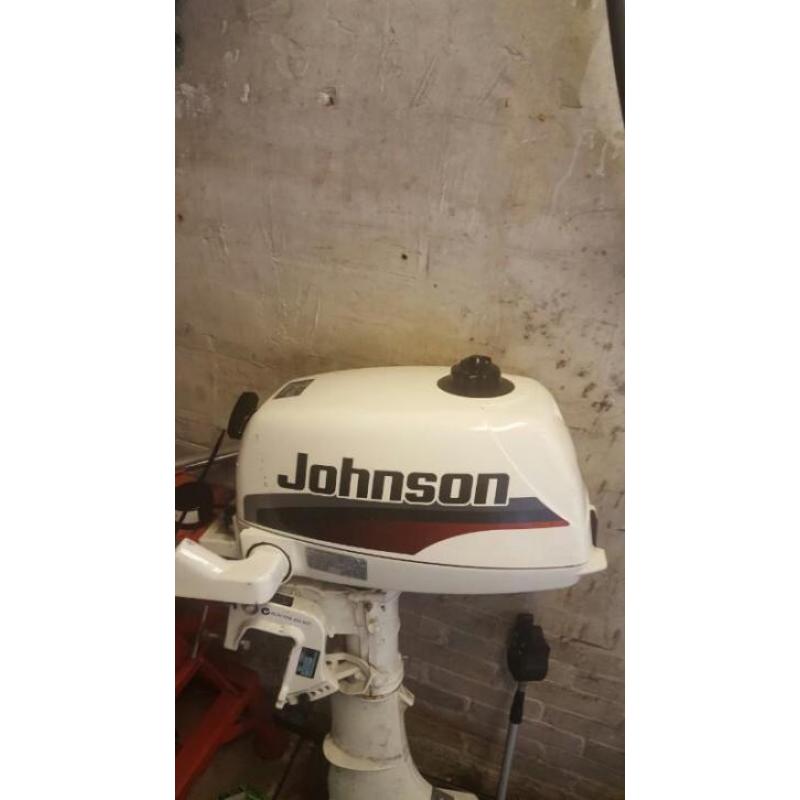 Achilles rubber boot in zeer goede staat met 5 pk Johnson