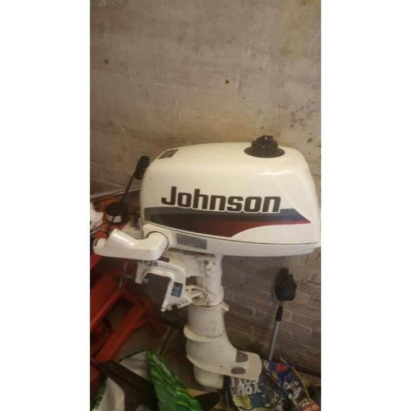 Achilles rubber boot in zeer goede staat met 5 pk Johnson