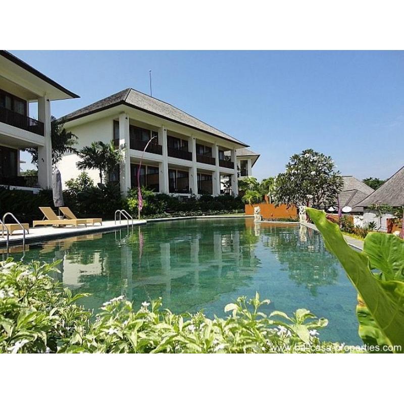 Bali, townhouses omgeven door rijstvelden