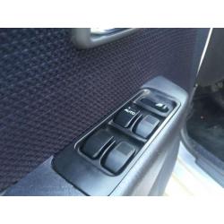 Daihatsu Sirion 1.3-16V S