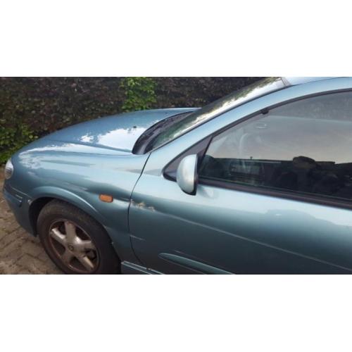 Nissan Almera 1.8 3D 2000 Groen