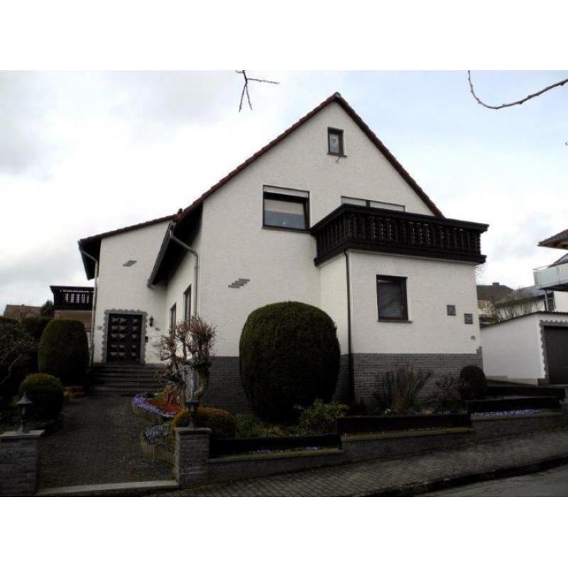 SAUERLAND - Mooi groot vrijstaand huis met grote tuin