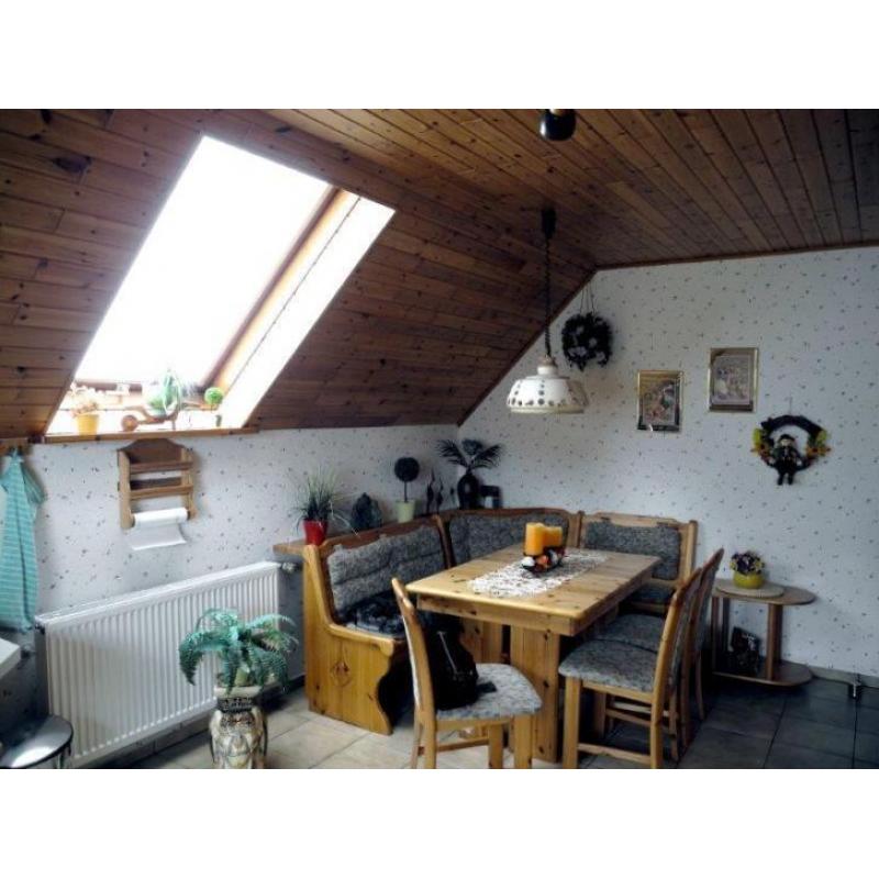 SAUERLAND - Mooi groot vrijstaand huis met grote tuin