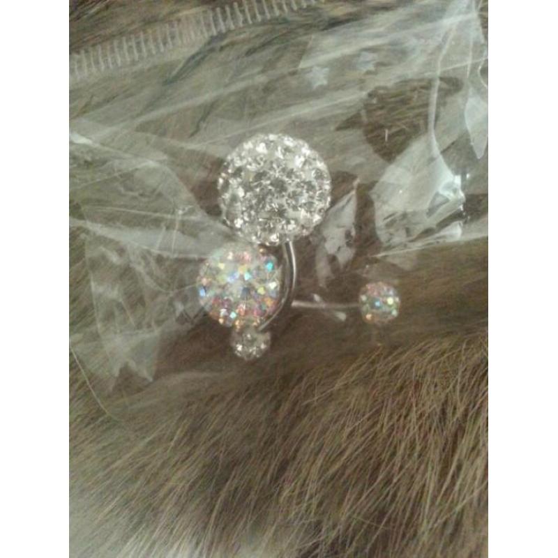navel piercing 2 x