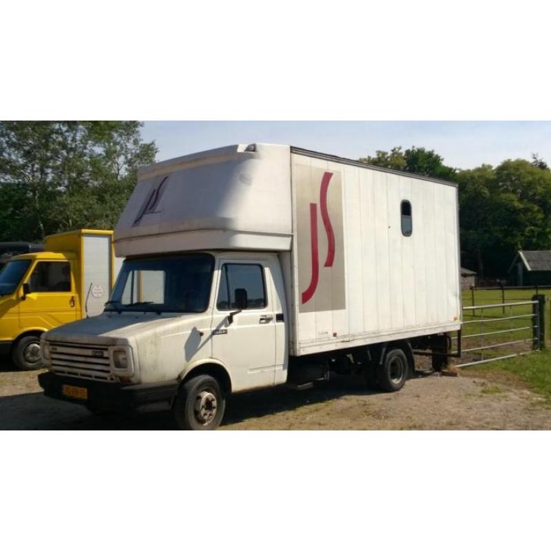 2 Paards vrachtwagen DAF/ B-rijbewijs