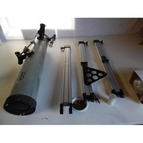 223, Luxon 76-700 telescoop € 20,-- Is nooit gebruikt maar i