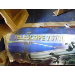 223, Luxon 76-700 telescoop € 20,-- Is nooit gebruikt maar i