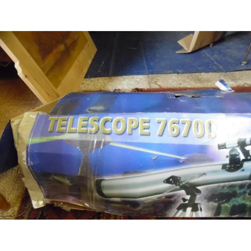223, Luxon 76-700 telescoop € 20,-- Is nooit gebruikt maar i