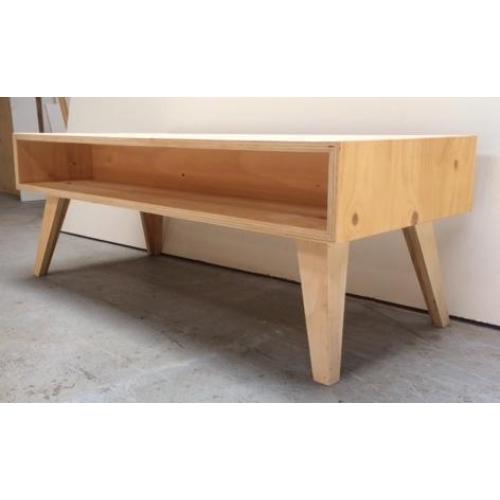 Brand New Retro Salontafel, Radiata Pine Underlayment