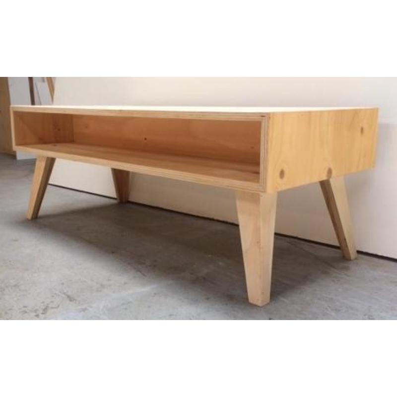 Brand New Retro Salontafel, Radiata Pine Underlayment