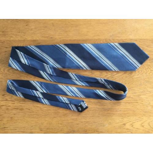 Stropdas van het merk Westbury; Blauw gestreept; NIEUW