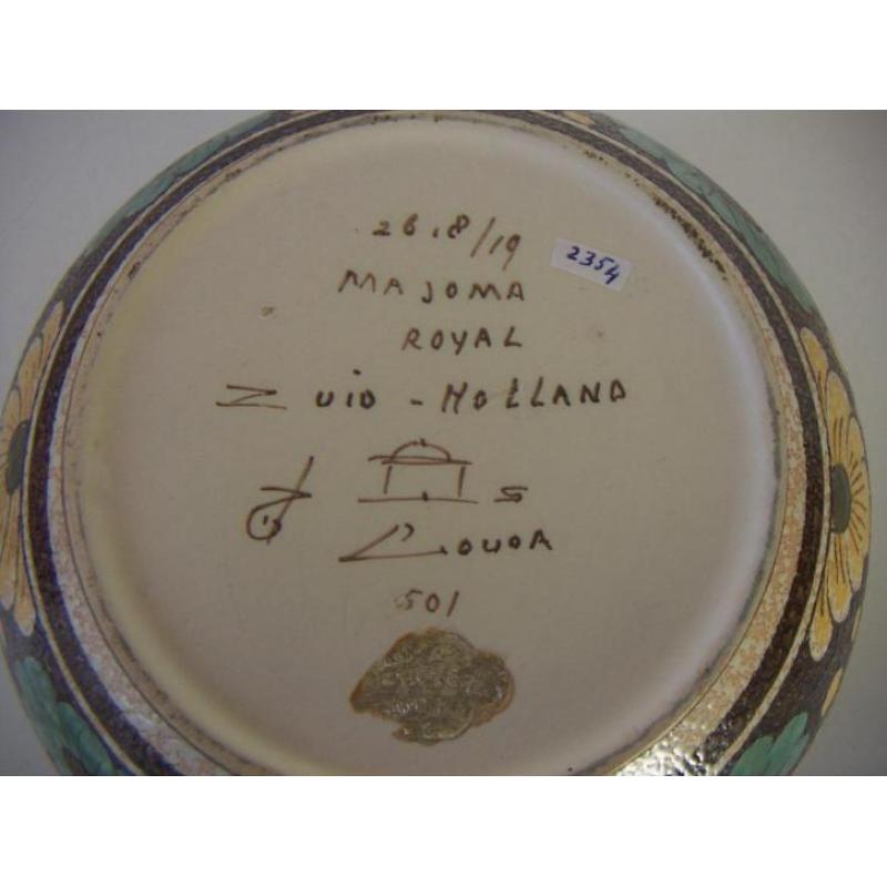 Gouda plateel plantenpot/ cachepot jr.1947 met decor majoma