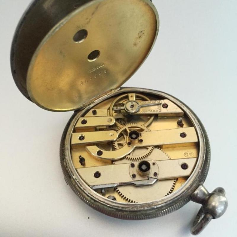 mooi goedlopend sleutel zakhorloge