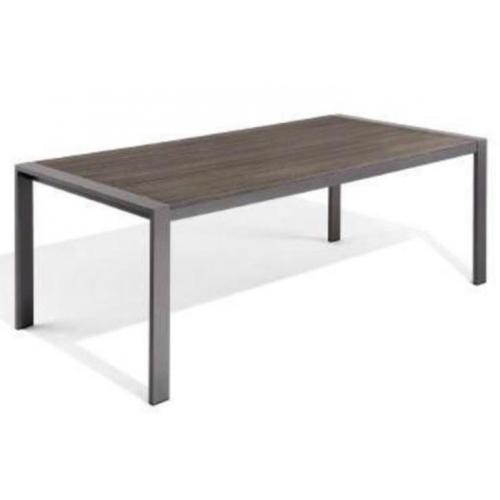 Moderne tuintafel nieuw in dichte doos!!