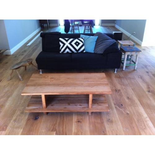 Robuuste eiken houten salontafel VT wonen
