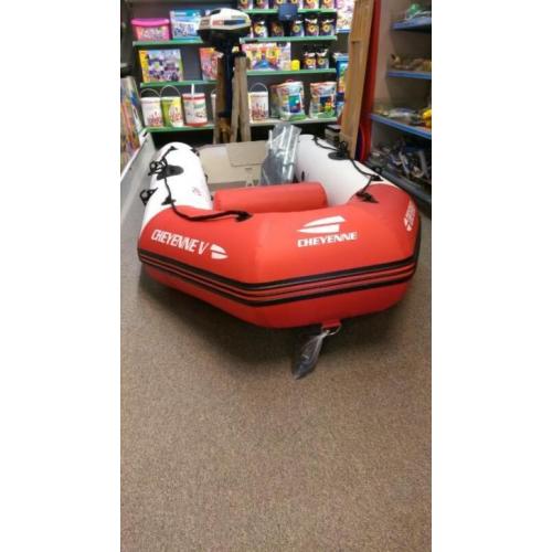 Rubberboot met Honda 2 PK.