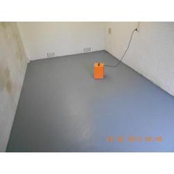 TE HUUR Garagebox in MEDEMBLIK,SCHELLINKHOUT en KROMMENIE