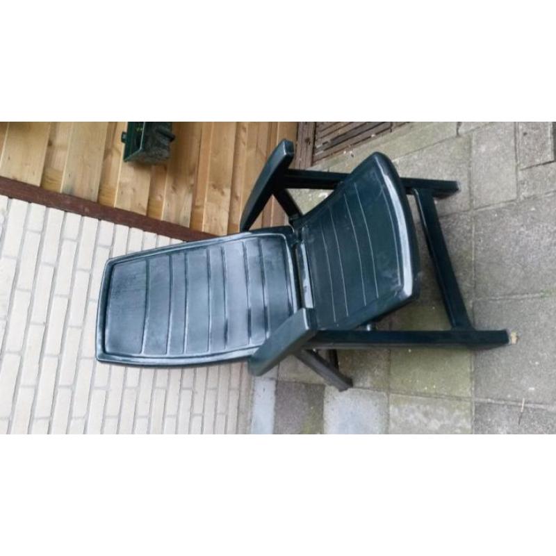 4 verstelbare tuinstoelen groen