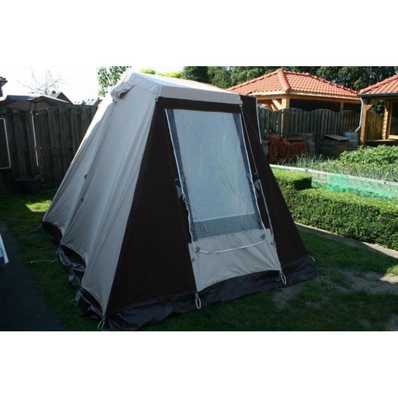 Hoge twee persoons tent