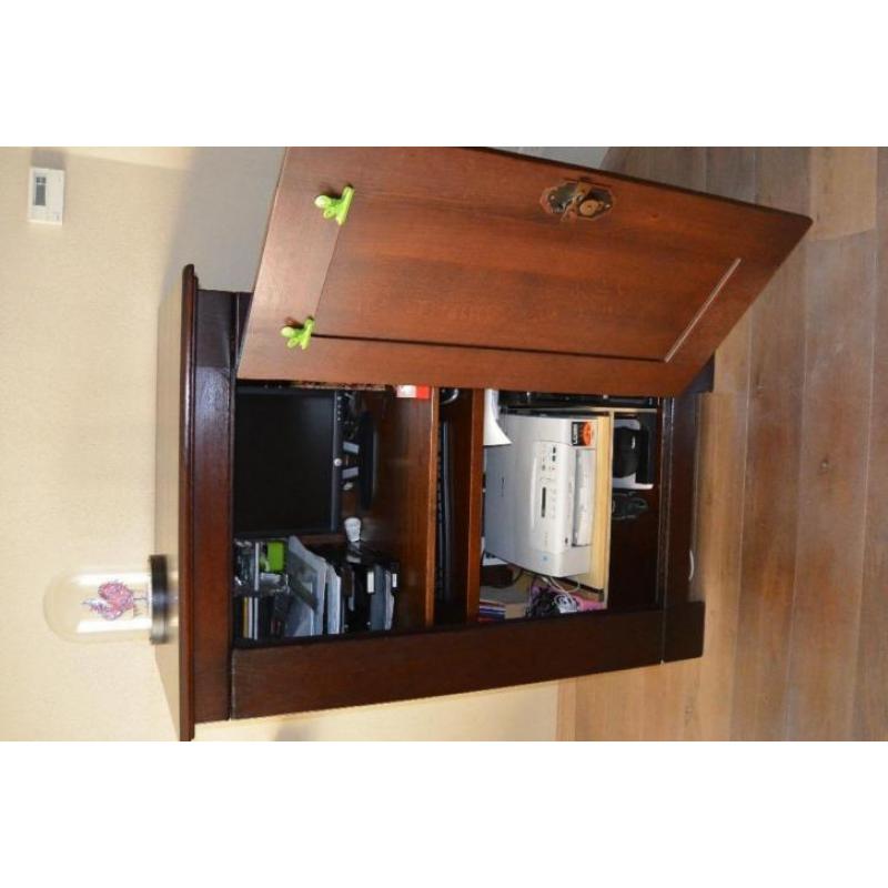 Massief eiken computer/tv kast