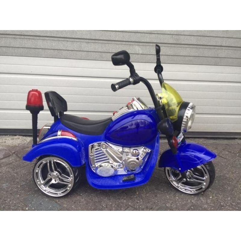 Politie KinderAccu Scooter 6v met licht en geluid OP=OP!